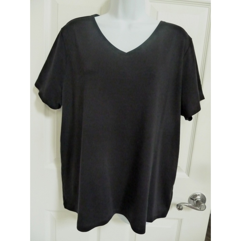 LL Bean Women Plus 2X Supima Cotton Black V-Neck Tee Top 501639